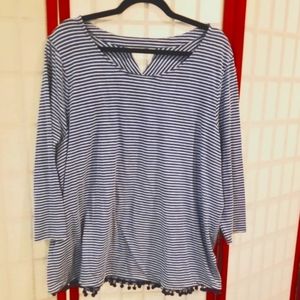 Pom Pom trim striped top. Size 3X